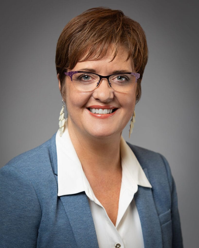 Sherilyn Lombos Headshot