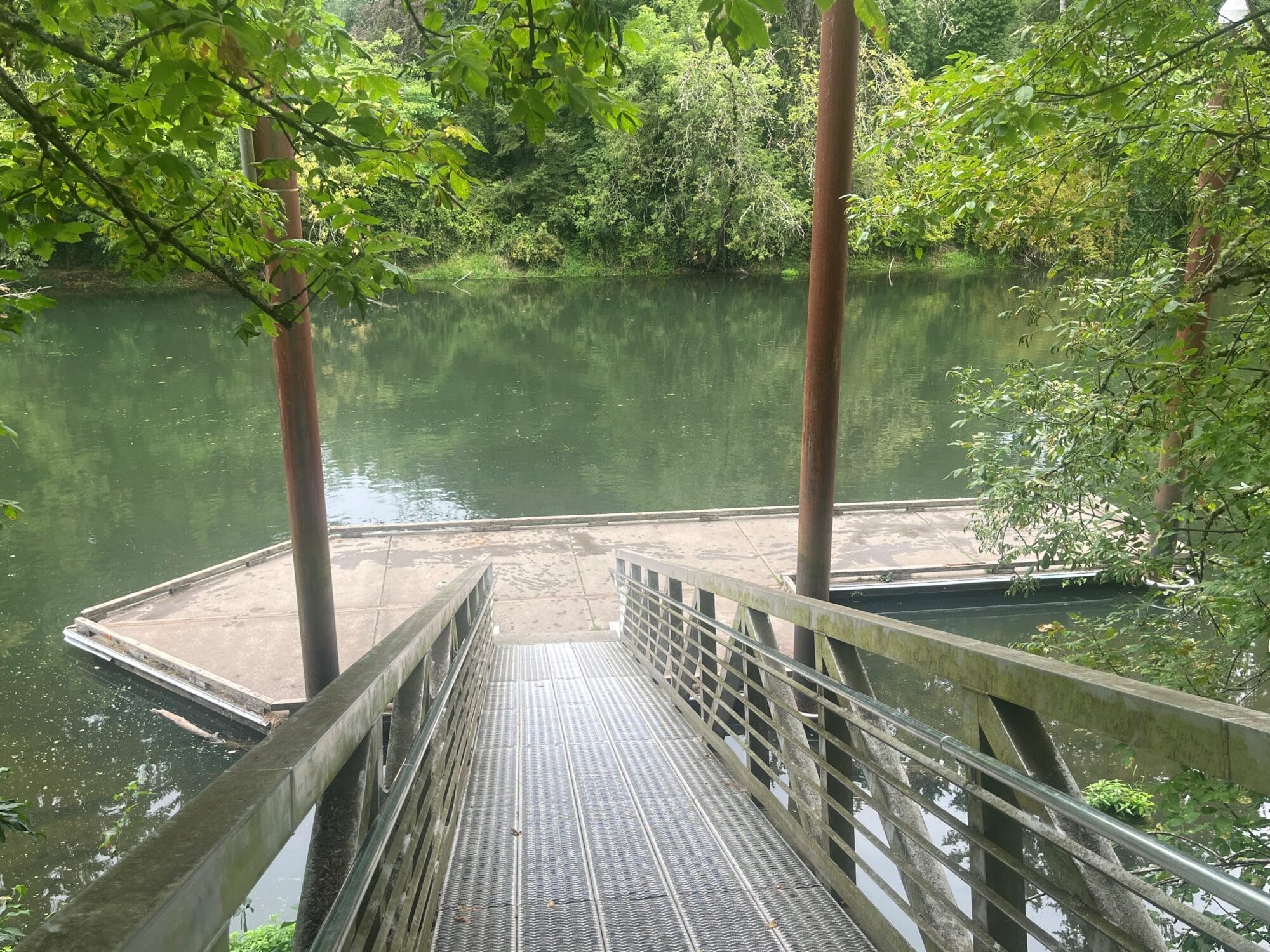 Brown's Ferry Park kayak launch